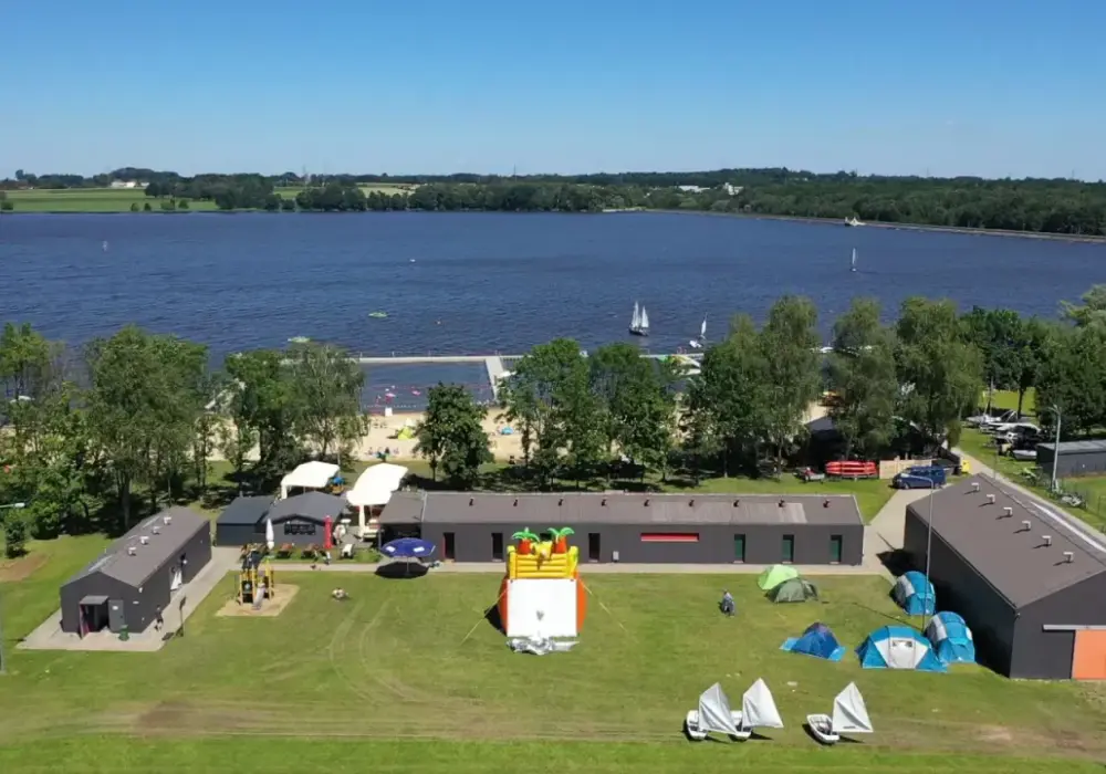 Jezioro Łąka Pszczyna: Plaża, atrakcje, ceny Twój przewodnik!
