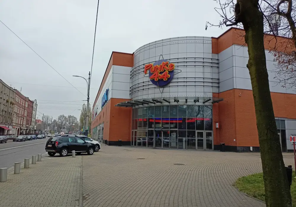 Punkt 44 Katowice: Kino, kręgle, IMAX. Jak zaplanować wizytę?