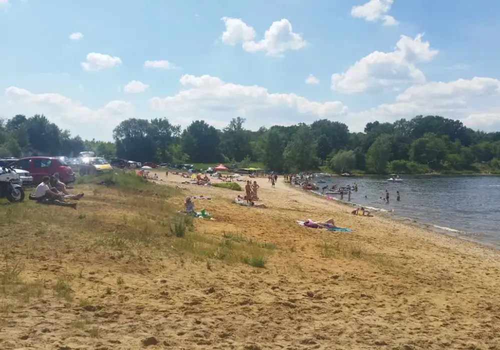 Rzeczyce Dzierżno Duże: Plaża, dojazd, woda. Planuj bez stresu!