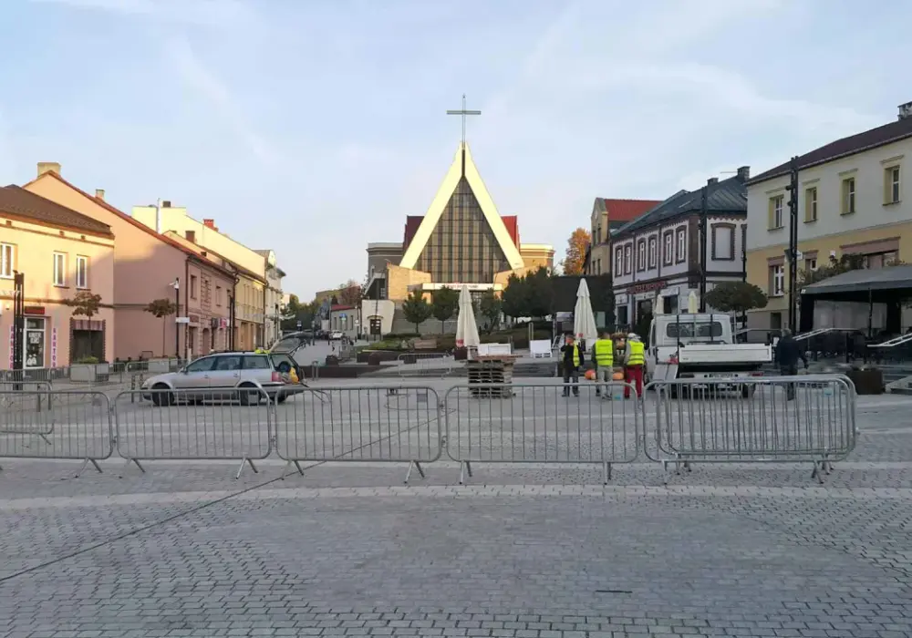 Rynek w Jaworznie: Odkryj trójkątne serce miasta i jego sekrety
