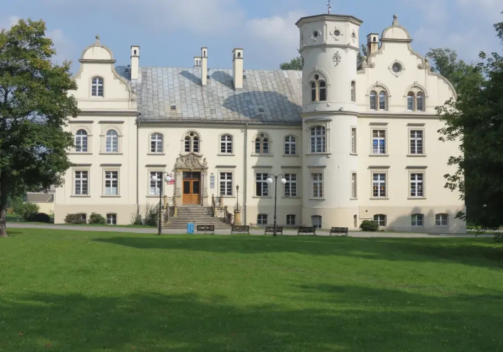 Pałac w Przyszowicach: Perła Śląska. Czy to miejsce na Twój ślub?