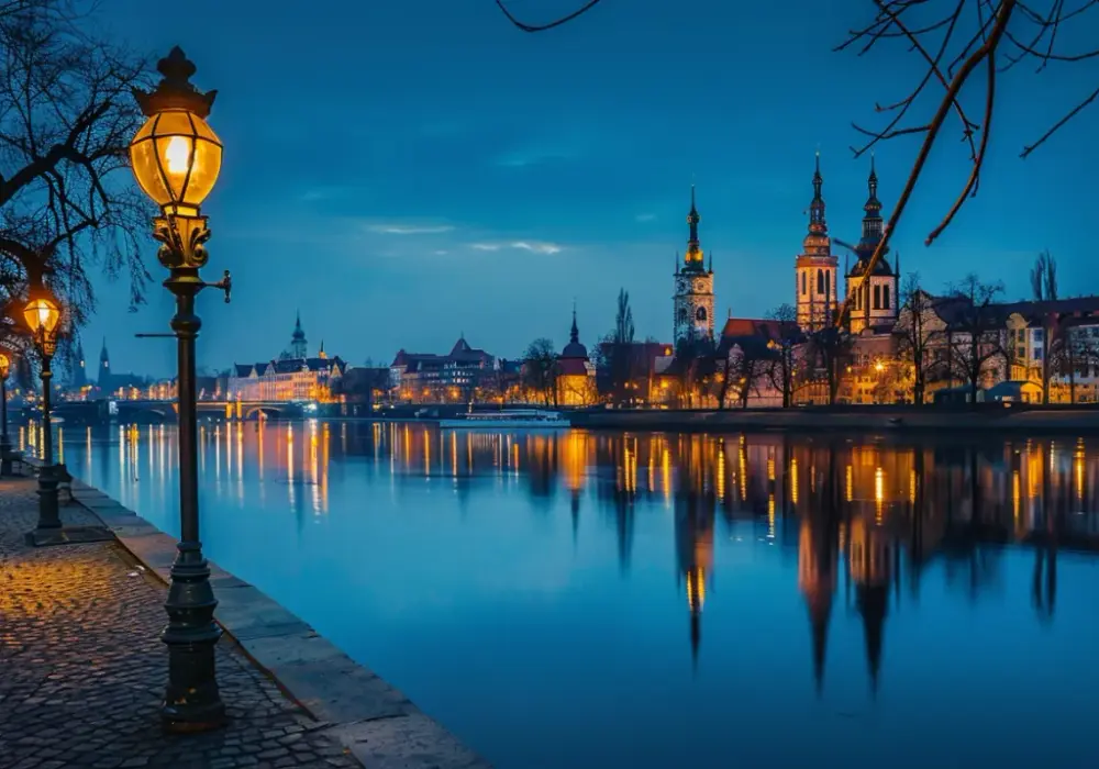 Co Zwiedzić we Wrocławiu Wieczorem: 6 Magicznych Miejsc po Zmroku
