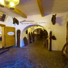 Stara Karczma w Jeleśni: Co zjeść, zobaczyć i jak dojechać?