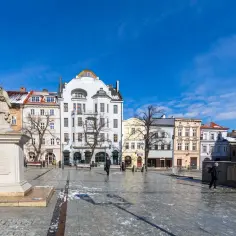 Rynek w Bielsku-Białej: Co kryje serce miasta? Przewodnik