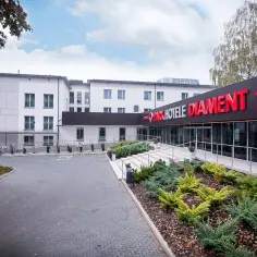 Hotel Diament Zabrze: Komfort, kuchnia, konferencje. Czy to Twój wybór?