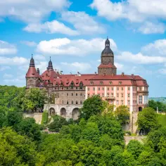 Pałace Dolnego Śląska: Odkryj ich tajemnice i niepowtarzalne historie