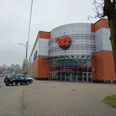 Punkt 44 Katowice: Kino, kręgle, IMAX. Jak zaplanować wizytę?