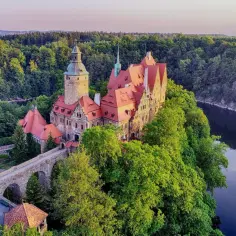 Wakacje na Dolnym Śląsku: najlepsze atrakcje, noclegi i trasy turystyczne