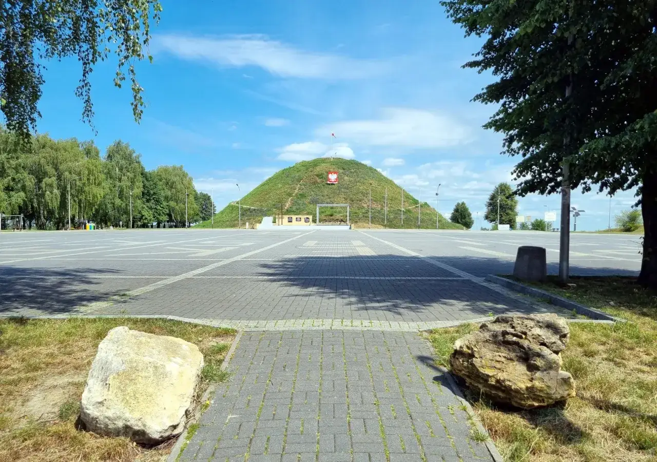 Kopiec Wyzwolenia Piekary Śląskie historia budowy