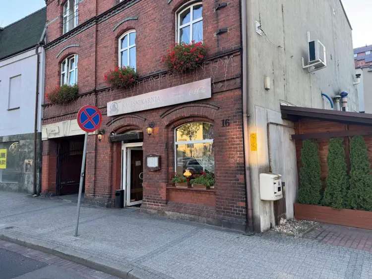 Pod Belkami Mikołów: Restauracja z Duszą. Menu, Imprezy, Opinie